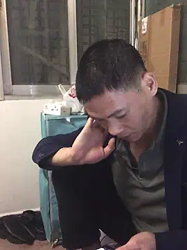 55-leo (Ask my age) - 全裸半小时