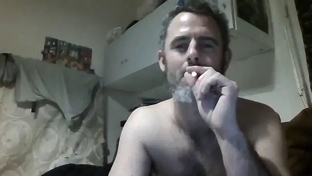 whatYwantMorrre webcam