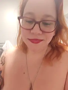 NikiDeeOfficial webcam