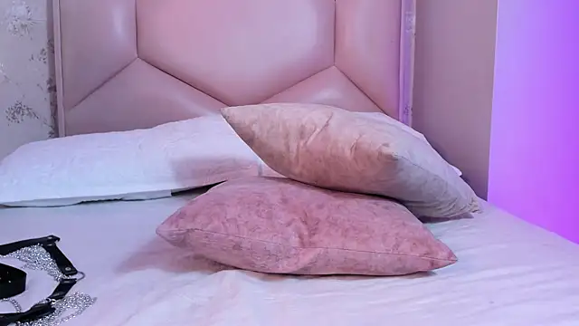 ambar_sullivan webcam