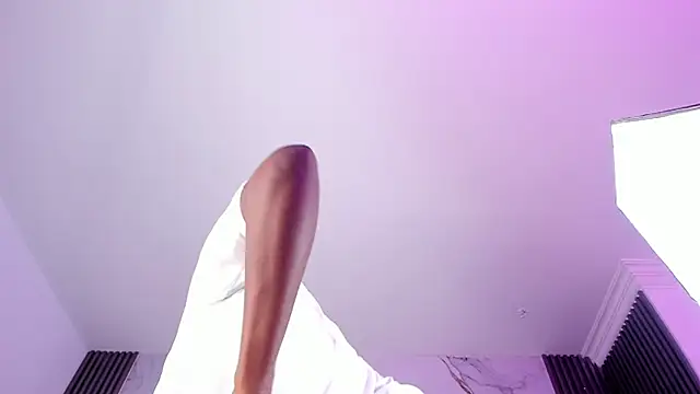 licystark - LicyStark's free webcam - UK Sex Cams