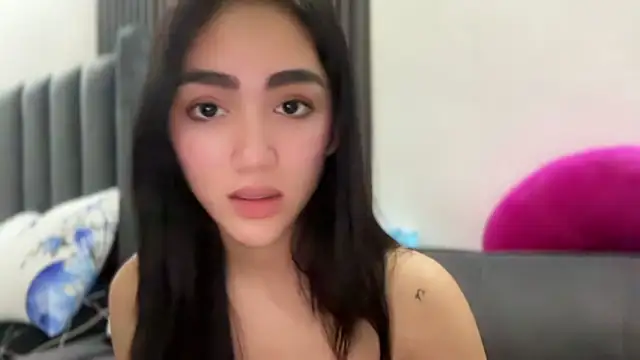 zhebbygirl - Zhebbygirl's free webcam - UK Sex Cams