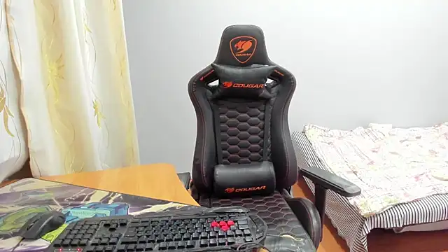 iliaskrislove webcam