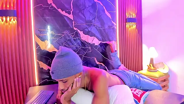 AlexthePervert_xxx webcam