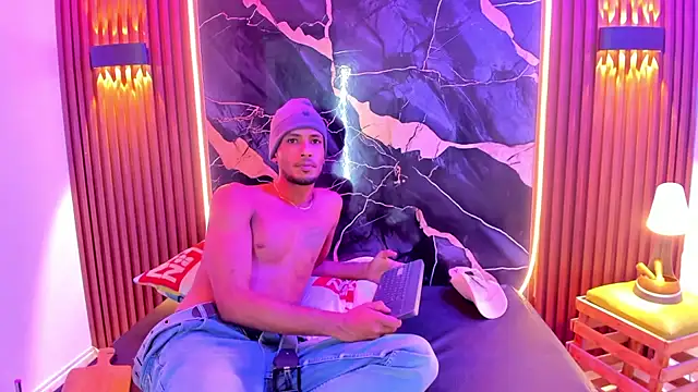 AlexthePervert_xxx webcam