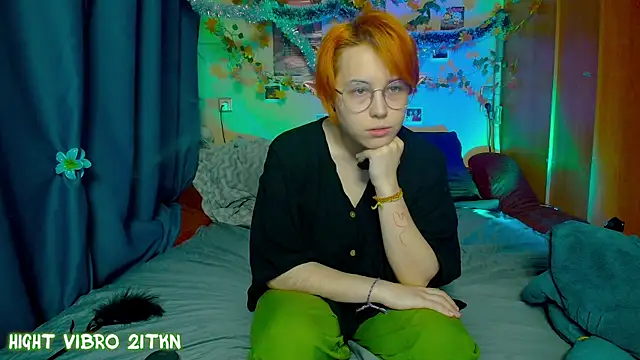 TrickyKitsune webcam