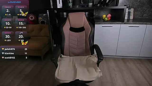 Tina_Tayllor_ webcam