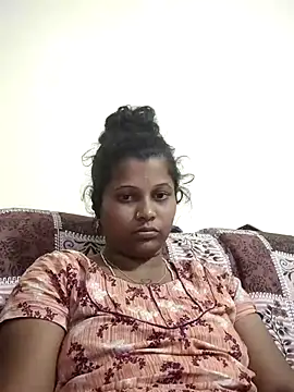 sweetqueen143 webcam