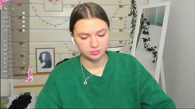 Josephine_Kiss webcam