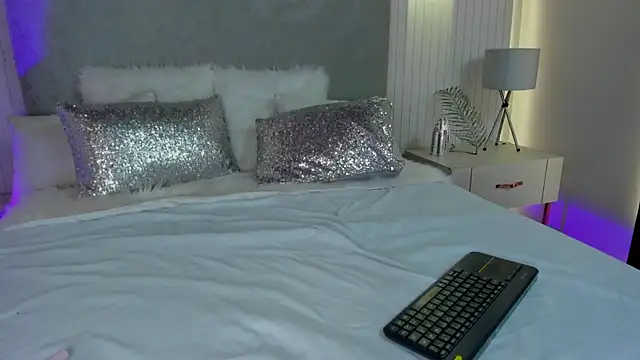 HannahCollyns webcam