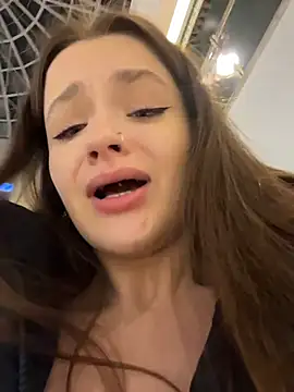 kittyqueeny (F young) - Fuck tigth pussy with FAT DILDO