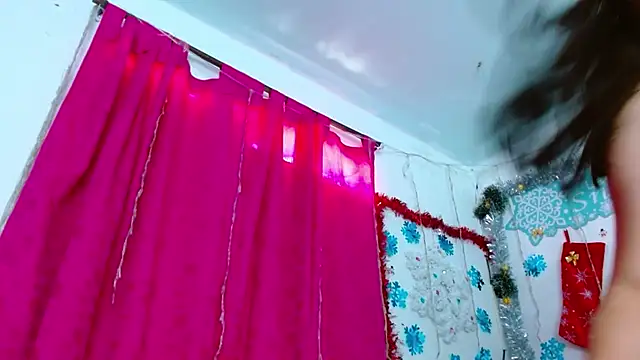 monica_little23 webcam