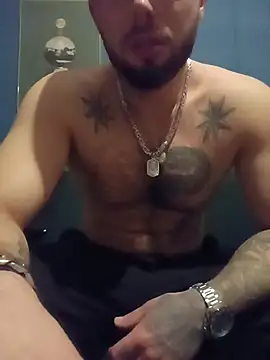 barber33zk (M young) - No underwear 🔥🍆