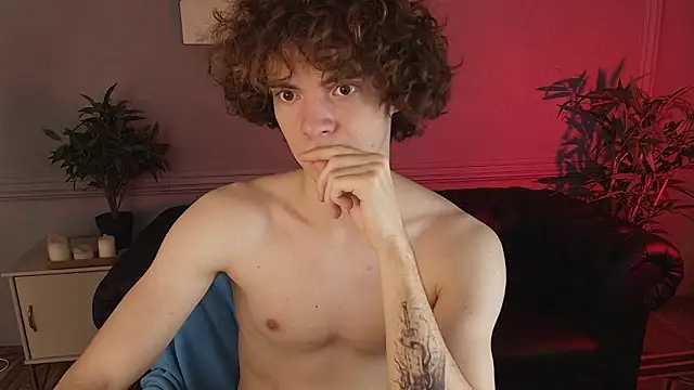 tommy_jamm (M twink) - remove shirt