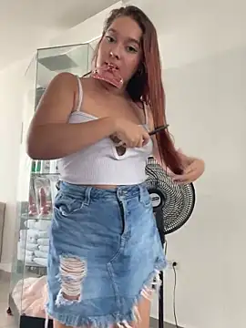 Emily_Jonness_ webcam