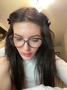 little_belucci webcam