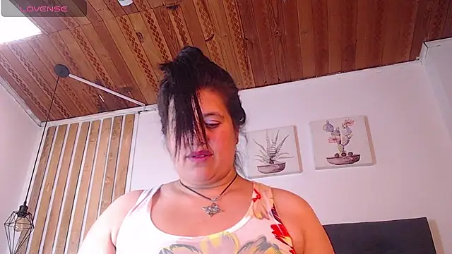 Andrea_secret_ webcam