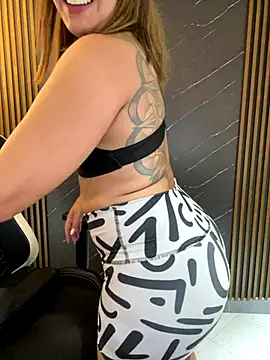 kellybrooklyn_ - KellyBrooklyn_'s free webcam - UK Sex Cams