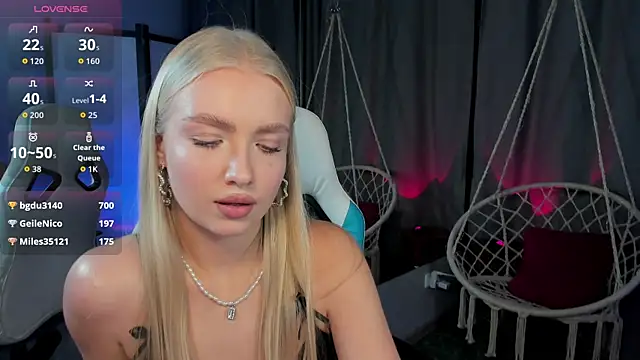 tessagrays - TessaGrays's free webcam - UK Sex Cams