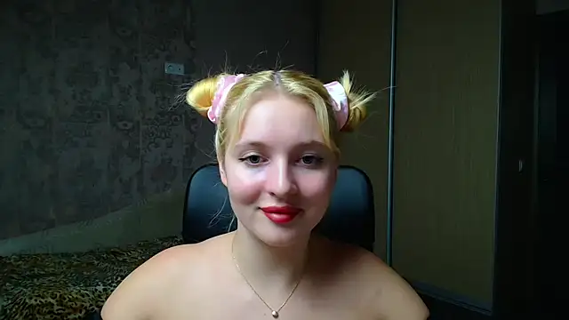 Milka_kiss_ webcam