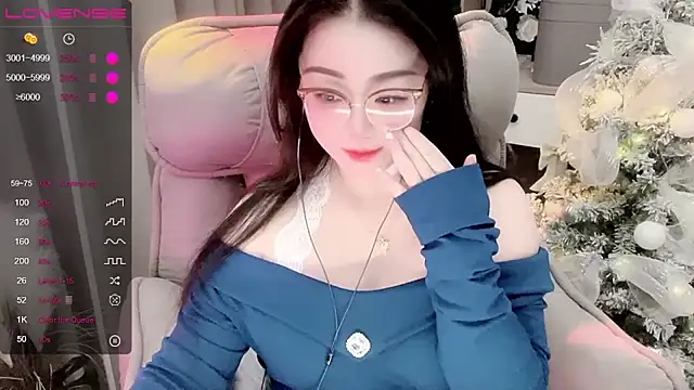 Monica-666888- webcam