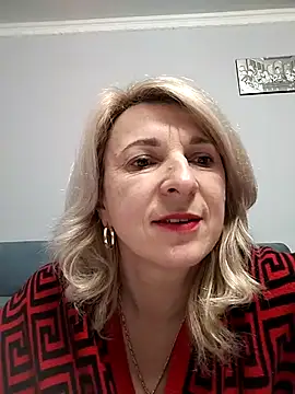 AhlyssaLove1155 webcam