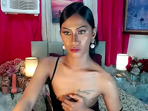 Tarah_MC_Collins webcam