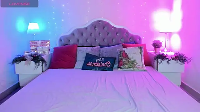 CamillaDreamer webcam