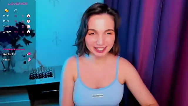 KindHazelHere_ webcam