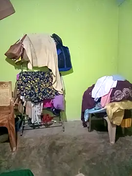 babyhansi (F young) - Hard dogy fucking 10min