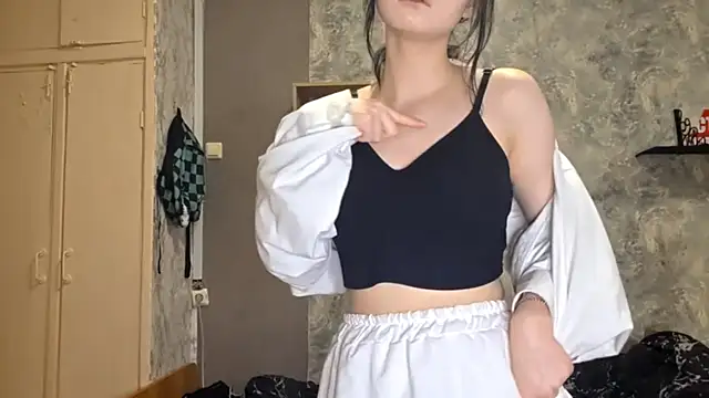 Beeping_Creature webcam