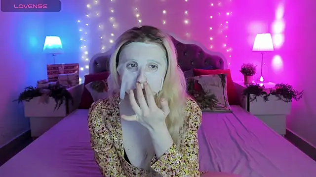 camilladreamer - CamillaDreamer's free webcam