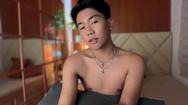 dangerzone0122 webcam