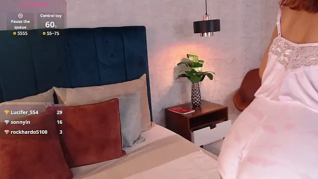 AdeleAndersonn webcam