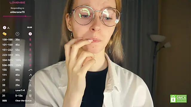 toyapletz - ToyaPletz's free webcam - UK Sex Cams