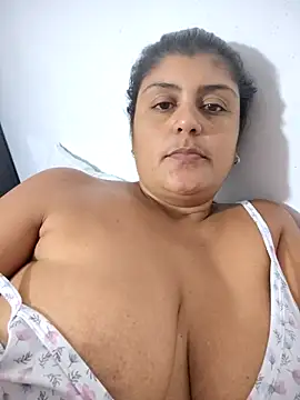 AlyDenalioficial webcam
