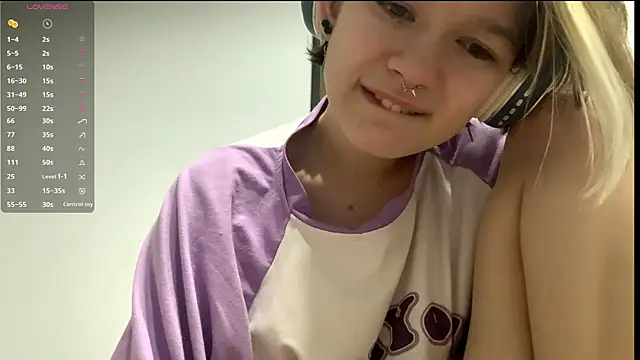 lorrebak (F teen) - Hard spank my ass x20🥰