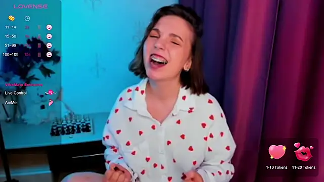 KindHazelHere_ webcam