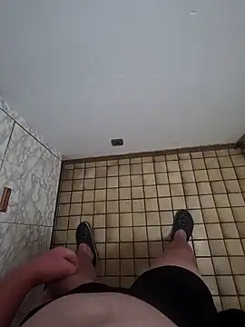 bigdicksklave webcam