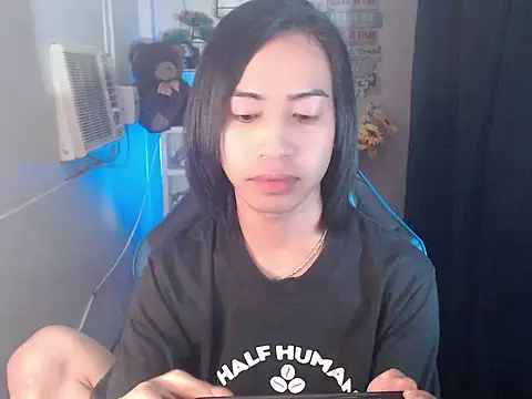 Miracle_TheBrat webcam