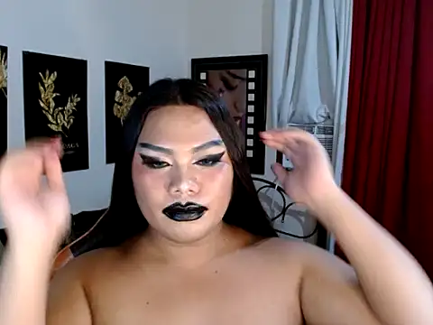 TSbrianaHugeCock webcam