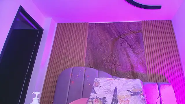 luce_williams webcam