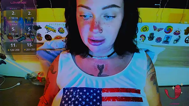 EllieOz webcam