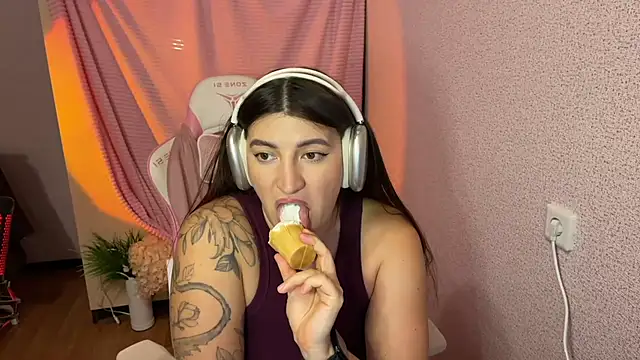 katrin__kiss - Katrin__kiss's free webcam