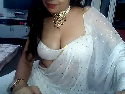 yourradhika (F mature) - shower show in sareee