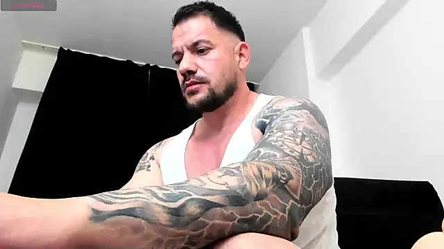 musclemonster31 webcam