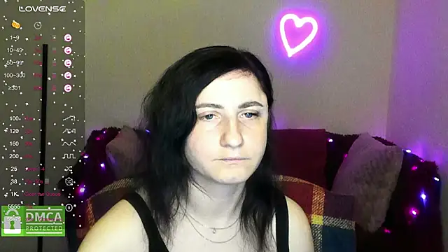 Muse_kitty_jenia webcam