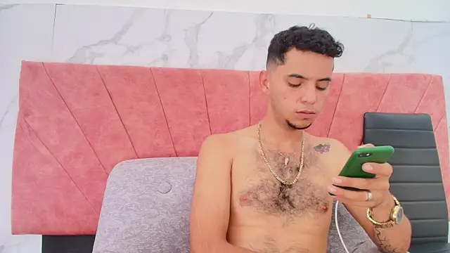 HellAndDante_ webcam