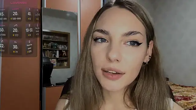 IlanaLafferty webcam