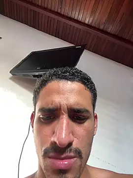 ikaro21 - Ikaro21's free webcam - UK Sex Cams